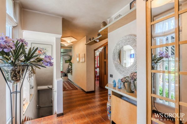 casa indipendente in vendita a Vimercate in zona Ruginello / Oldaniga
