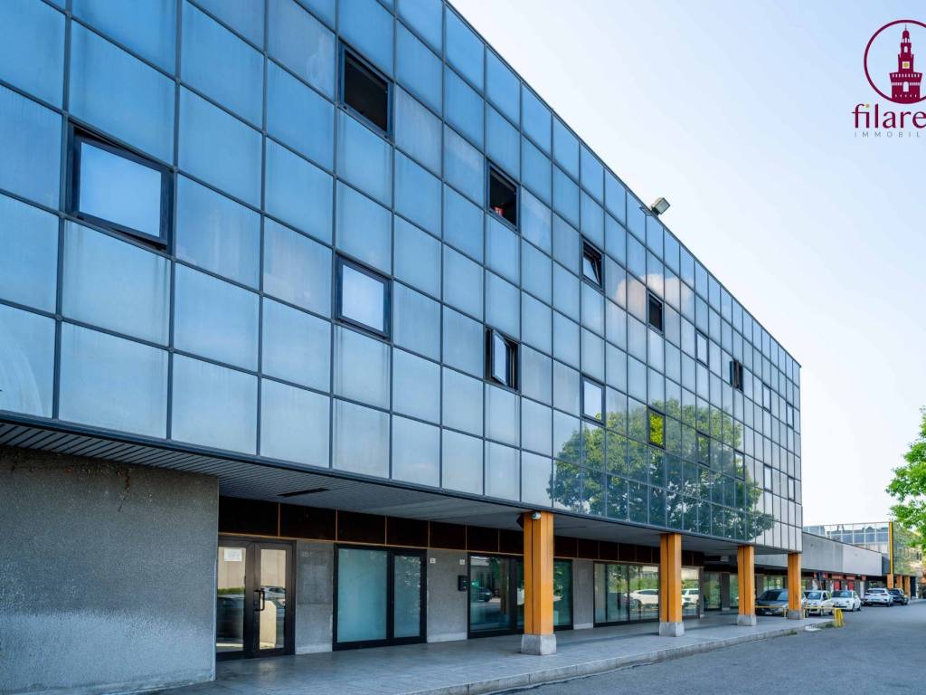 ufficio in vendita a Vimercate in zona Centro Storico