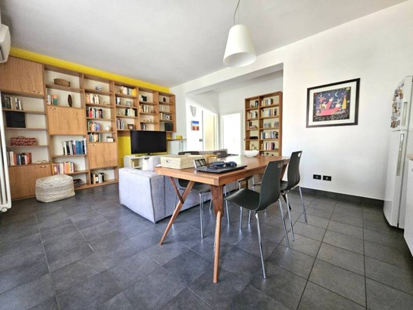 appartamento in vendita a Vimercate in zona Oreno