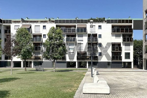 appartamento in vendita a Vimercate in zona Centro Storico