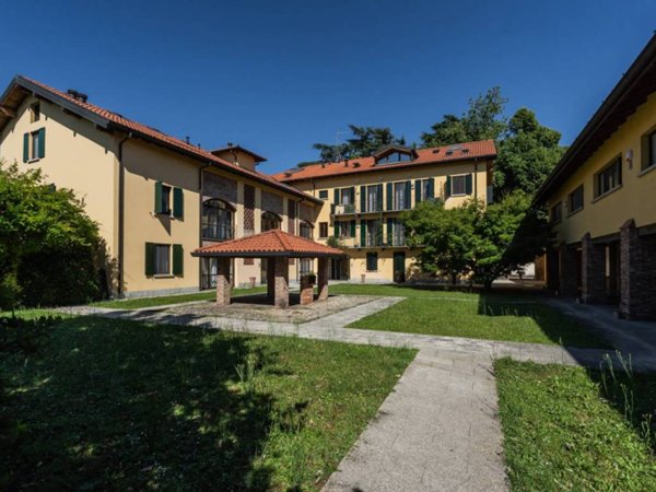 appartamento in vendita a Vimercate
