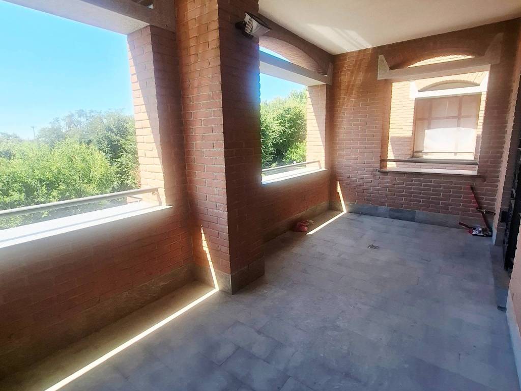 appartamento in vendita a Vimercate in zona Centro Storico