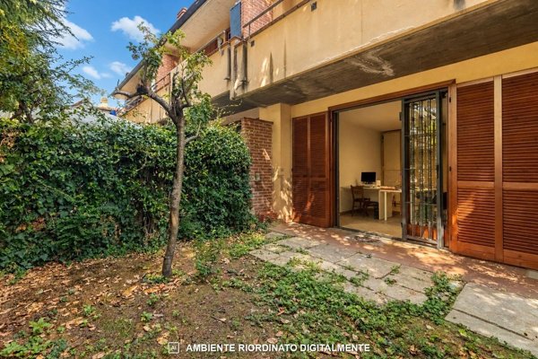 casa indipendente in vendita a Vimercate in zona Centro Storico