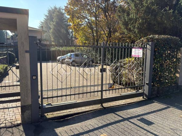 box auto in vendita a Vimercate