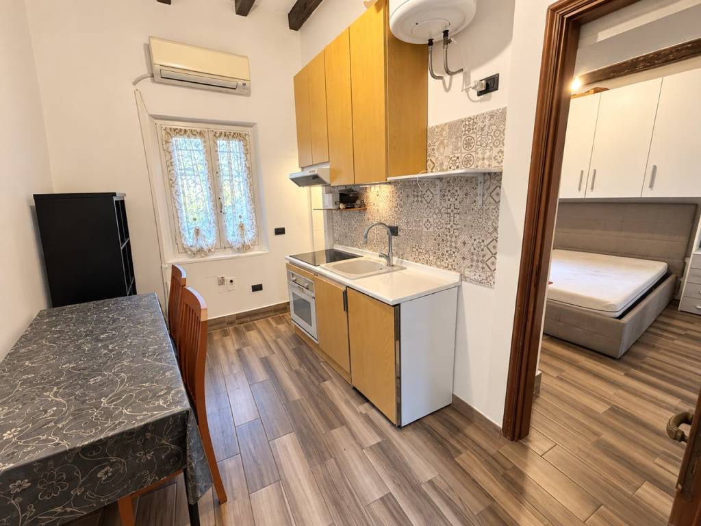 casa indipendente in vendita a Vimercate in zona Oreno