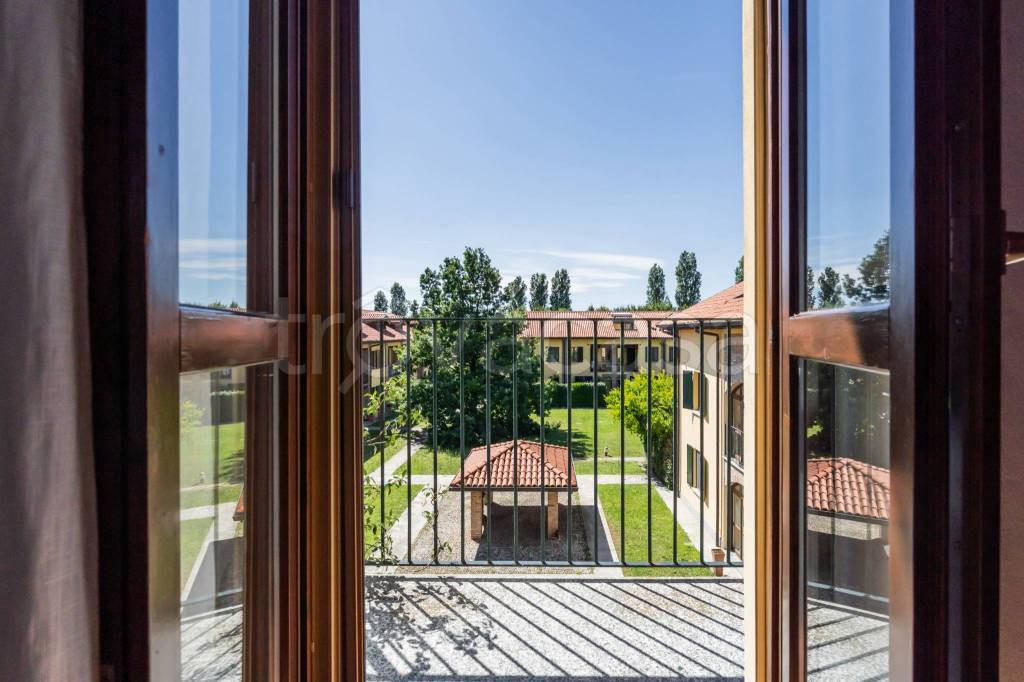 appartamento in vendita a Vimercate