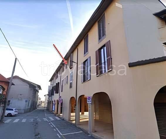 appartamento in vendita a Vimercate in zona Ruginello / Oldaniga