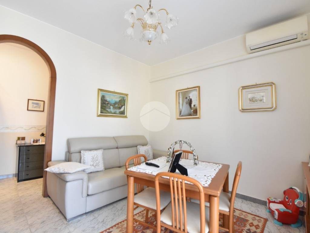 appartamento in vendita a Vimercate in zona Centro Storico