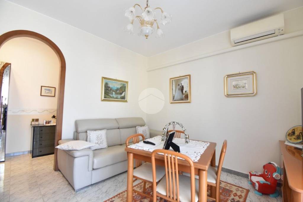 appartamento in vendita a Vimercate in zona Centro Storico