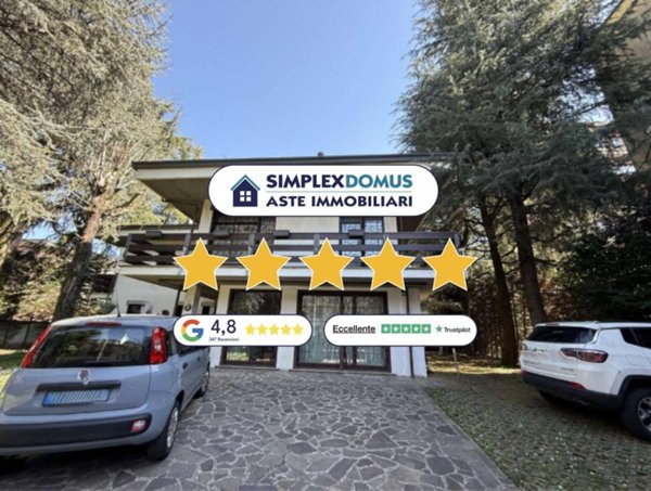 casa indipendente in vendita a Vimercate