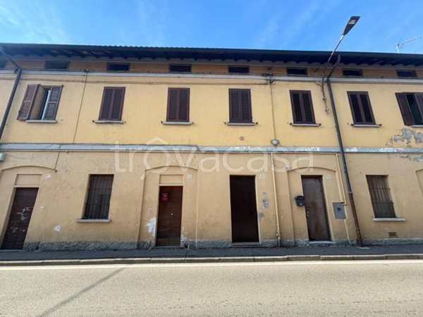 appartamento in vendita a Vimercate in zona Centro Storico
