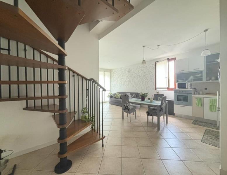 appartamento in vendita a Busnago