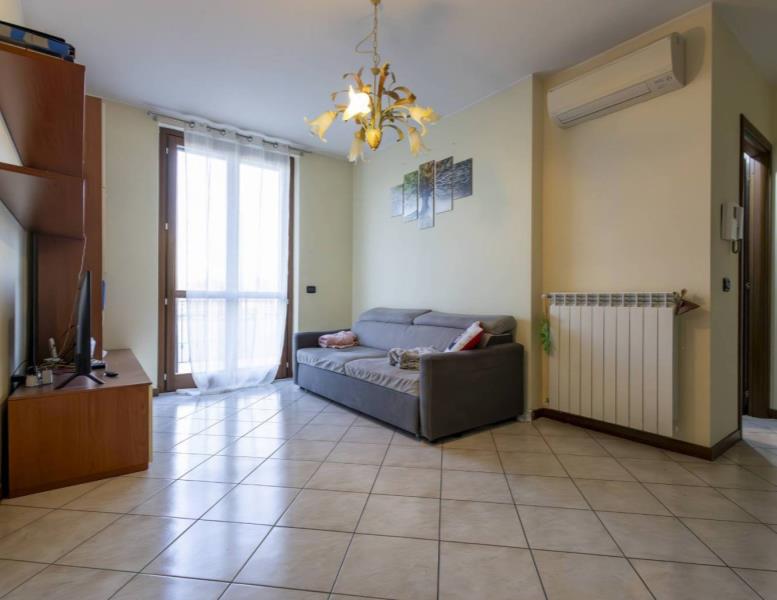 appartamento in vendita a Busnago
