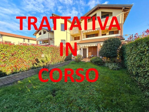 appartamento in vendita a Busnago