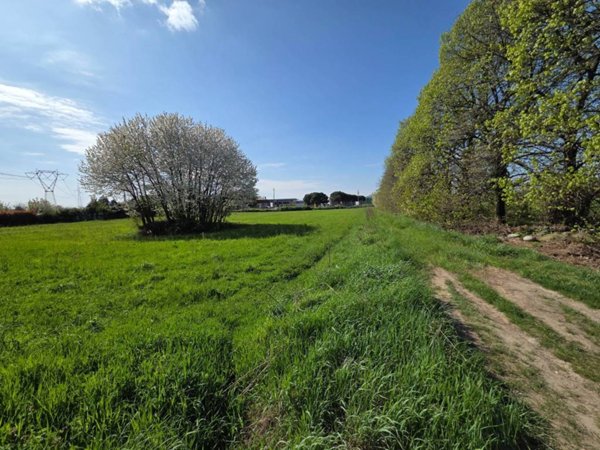 terreno agricolo in vendita a Busnago