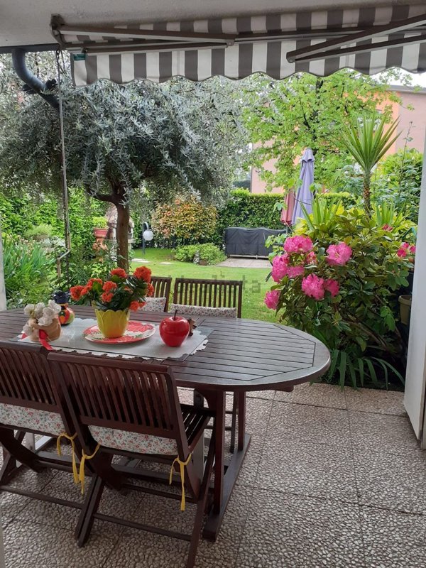 casa indipendente in vendita a Busnago