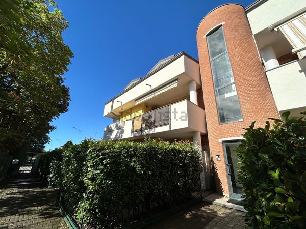 appartamento in vendita a Busnago
