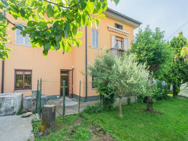 appartamento in vendita a Busnago