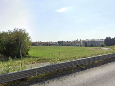 terreno edificabile in vendita a Busnago