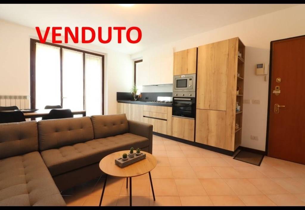 appartamento in vendita a Busnago