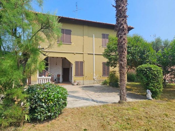 casa indipendente in vendita a Busnago