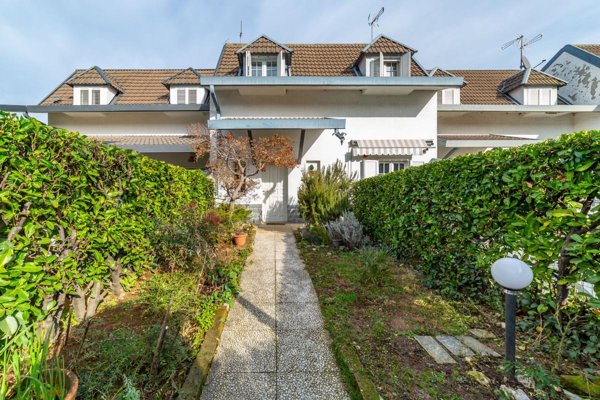 casa indipendente in vendita a Busnago