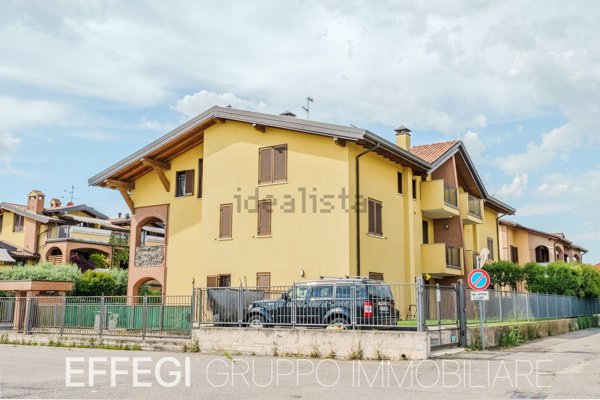 appartamento in vendita a Busnago