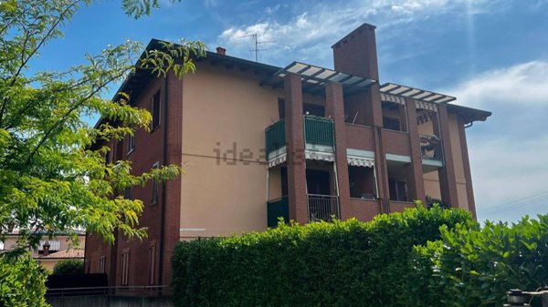 appartamento in vendita a Busnago