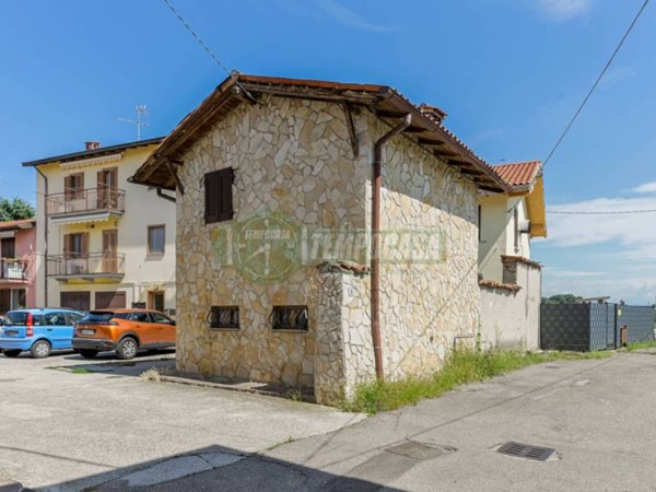 appartamento in vendita a Busnago
