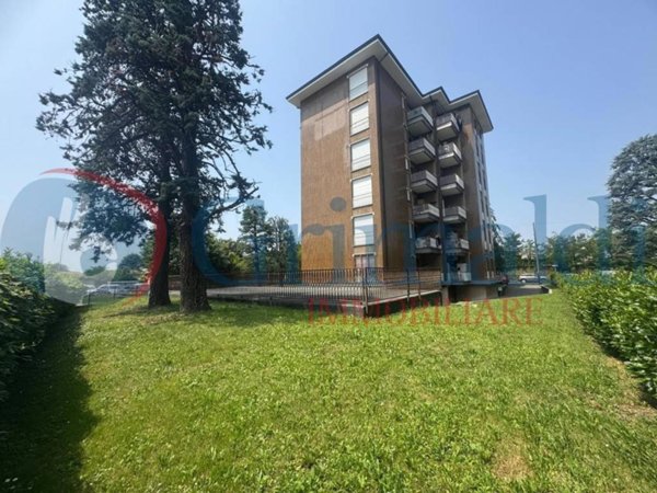 appartamento in vendita a Busnago