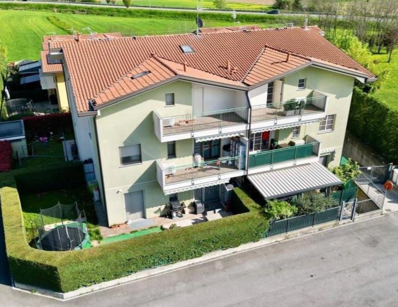 appartamento in vendita a Busnago