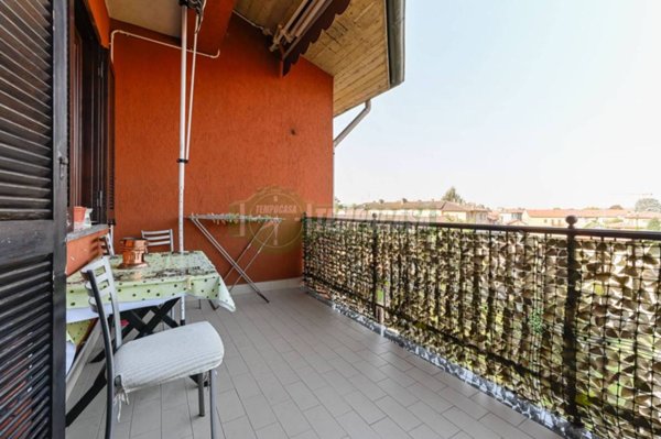 appartamento in vendita a Busnago