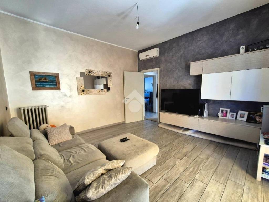 appartamento in vendita a Busnago