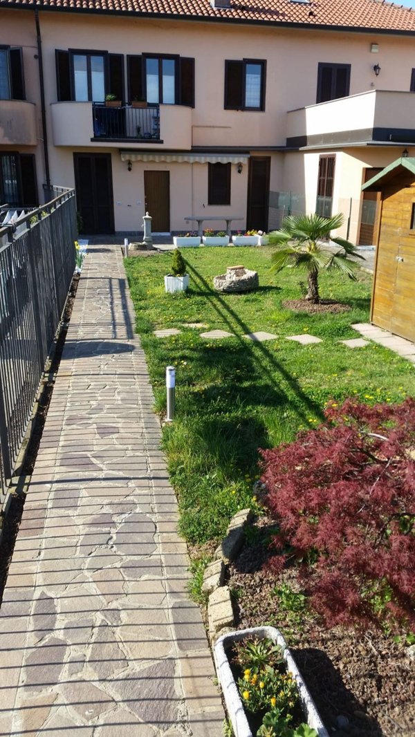 appartamento in vendita a Busnago