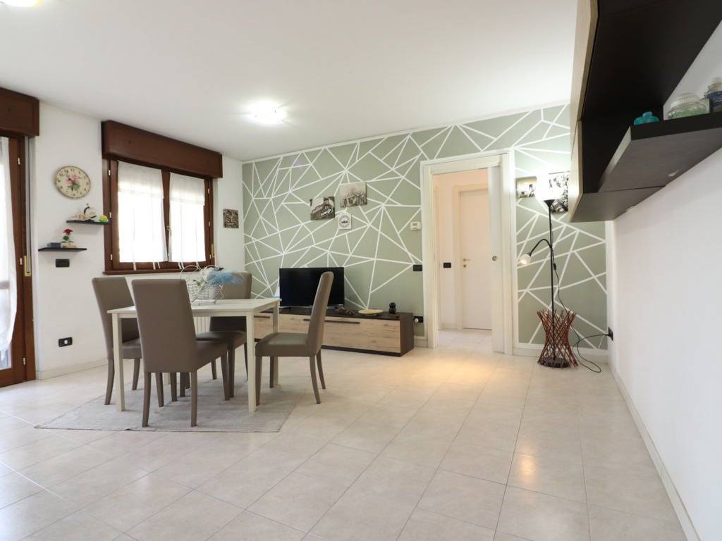 appartamento in vendita a Busnago