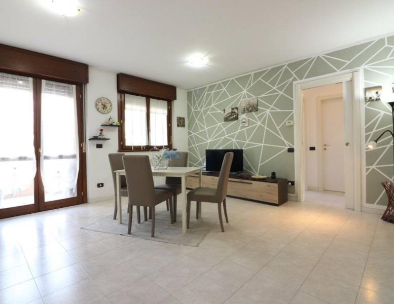 appartamento in vendita a Busnago