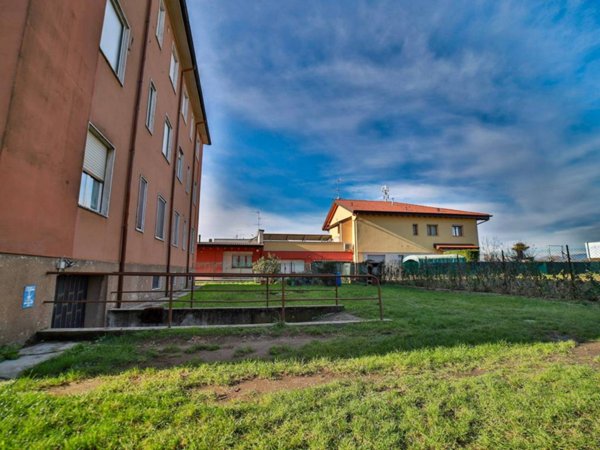 appartamento in vendita a Busnago