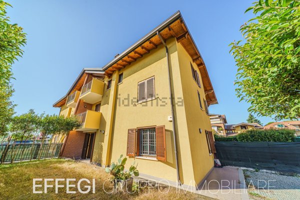appartamento in vendita a Busnago