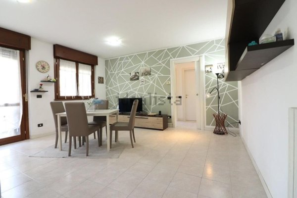 appartamento in vendita a Busnago