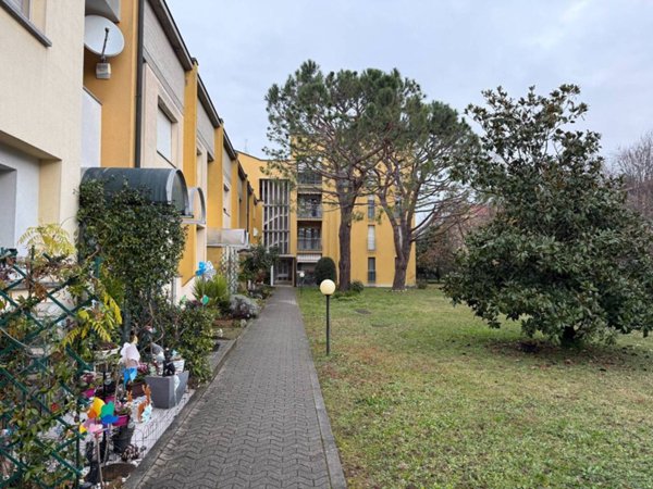 appartamento in vendita a Busnago