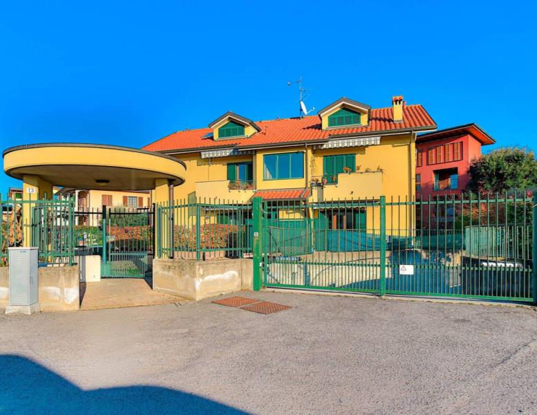 appartamento in vendita a Busnago