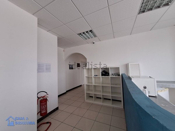 ufficio in vendita a Busnago