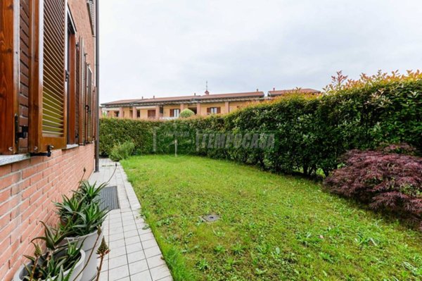 appartamento in vendita a Busnago