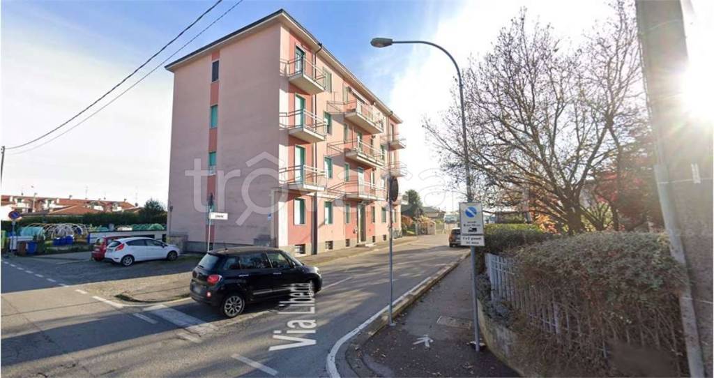 appartamento in vendita a Busnago