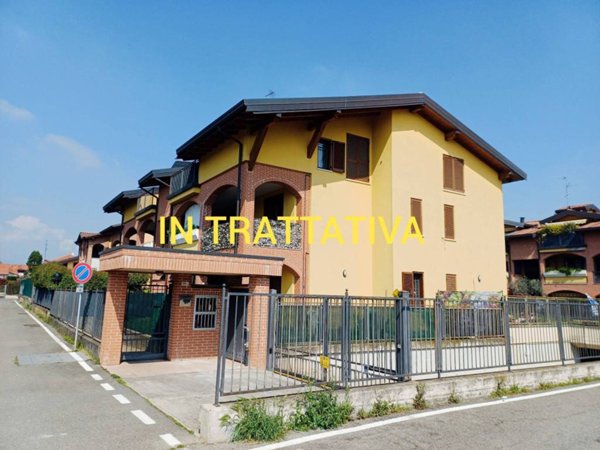 appartamento in vendita a Busnago
