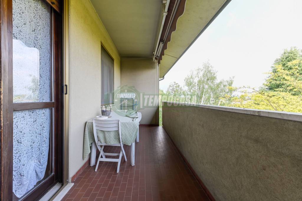 appartamento in vendita a Busnago
