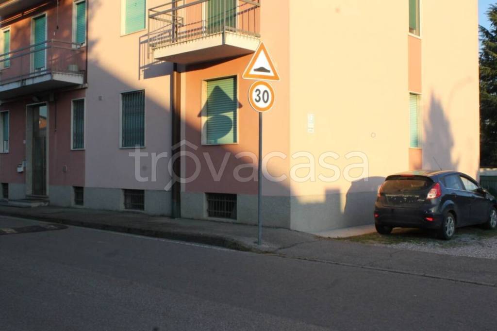 appartamento in vendita a Busnago
