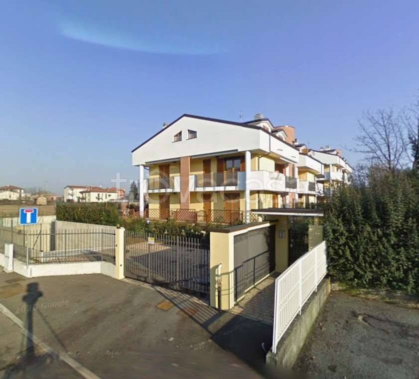 appartamento in vendita a Busnago