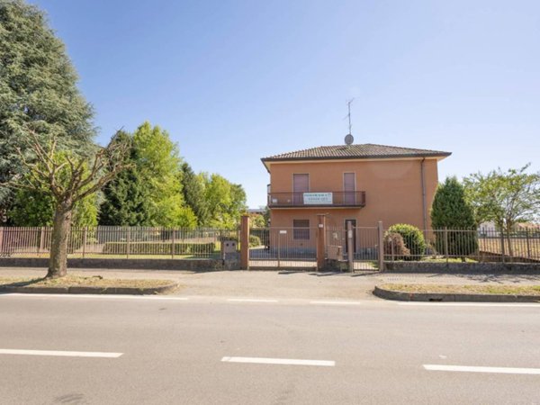 casa indipendente in vendita a Busnago