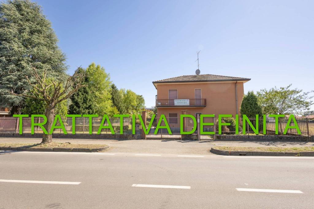 casa indipendente in vendita a Busnago